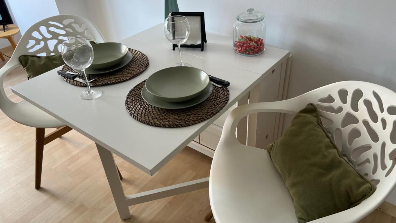 Love Rent4 Malaga Pacifico Luaran gambar